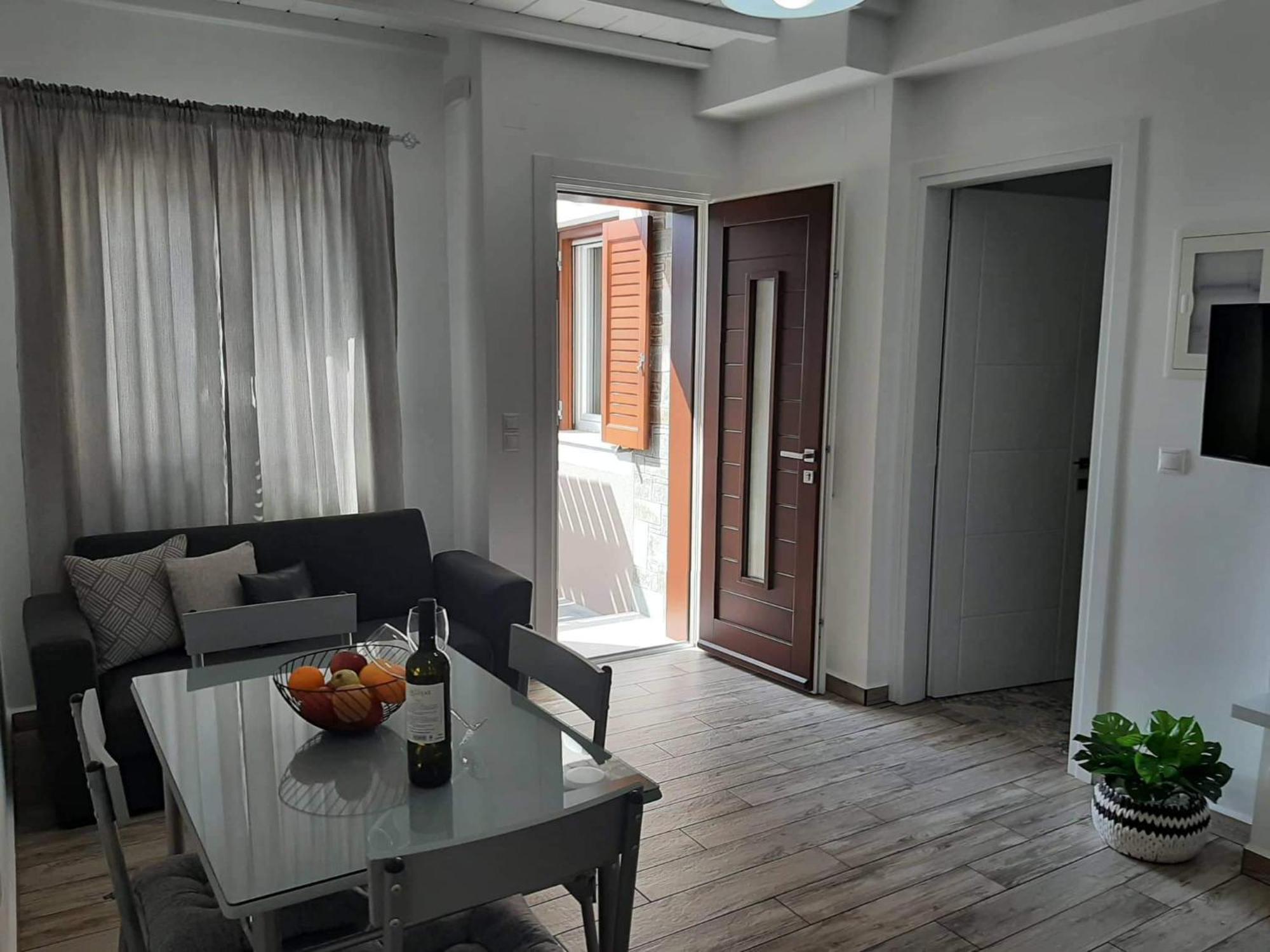 Alisachni Apartment Kini Exterior photo