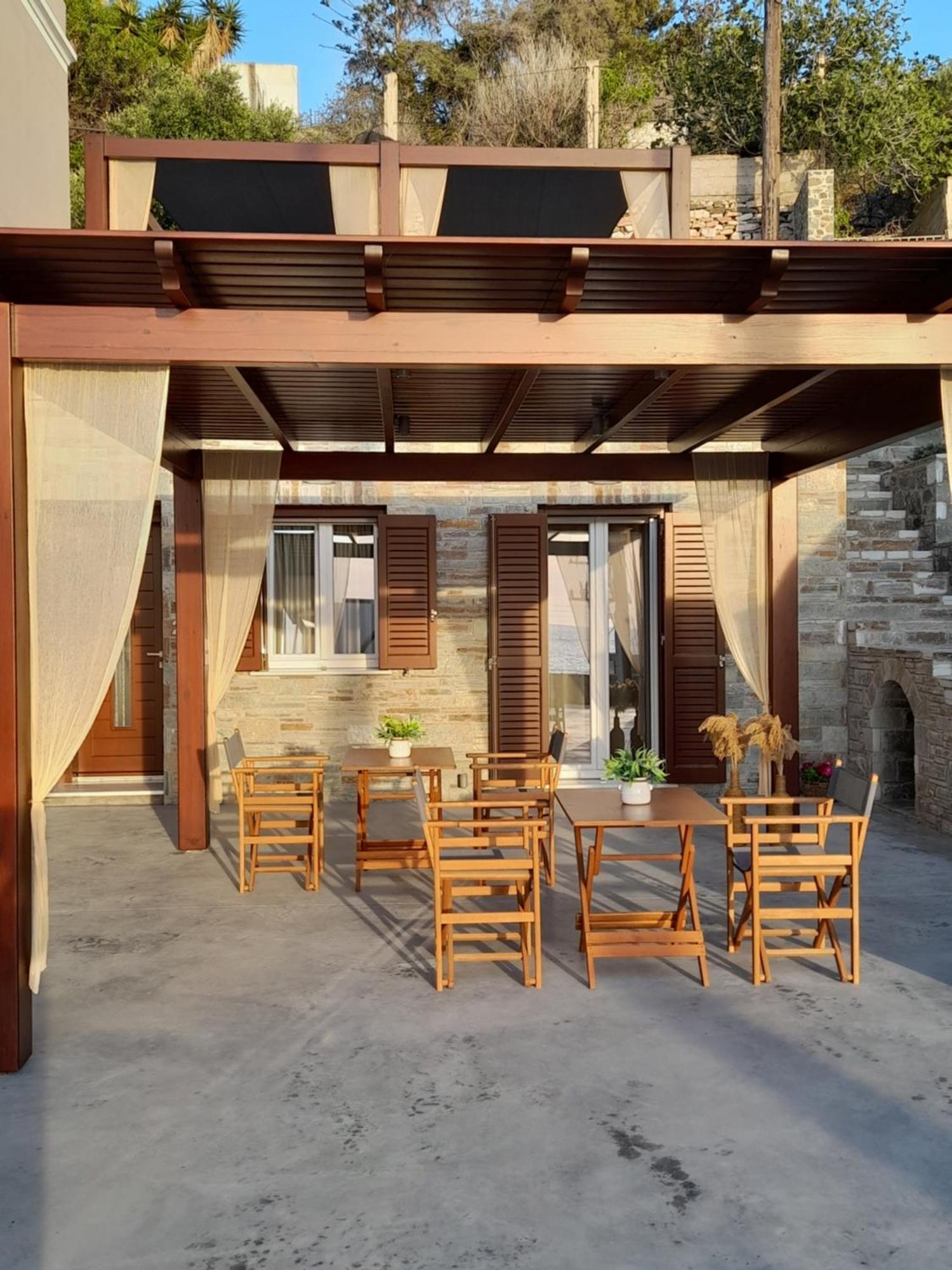 Alisachni Apartment Kini Exterior photo